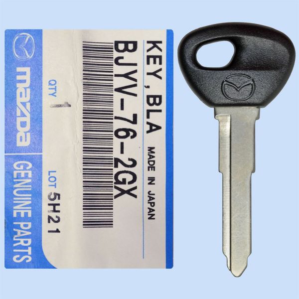 *NEW OEM* 2000 - 2003 Mazda Transponder Key - TEMIC ID 8C
